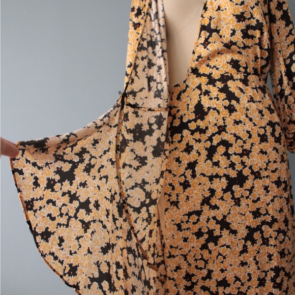 & Other Stories Floral Dress | Golden Flowers Wrap dress | belted designer dress - Picture 11 of 16